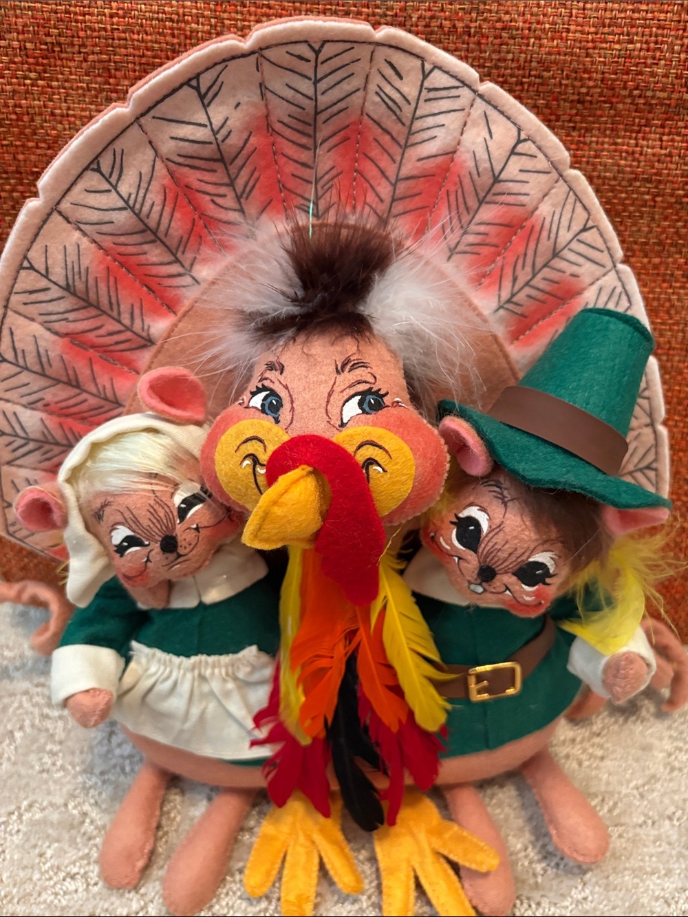 Vintage 2006 Annalee Turkey Pilgrim Thanksgiving decoration - Green and Yellow